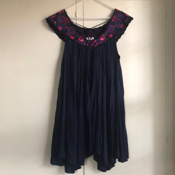 The Flower Embroidered Mini Dress - Picture 4 of 7